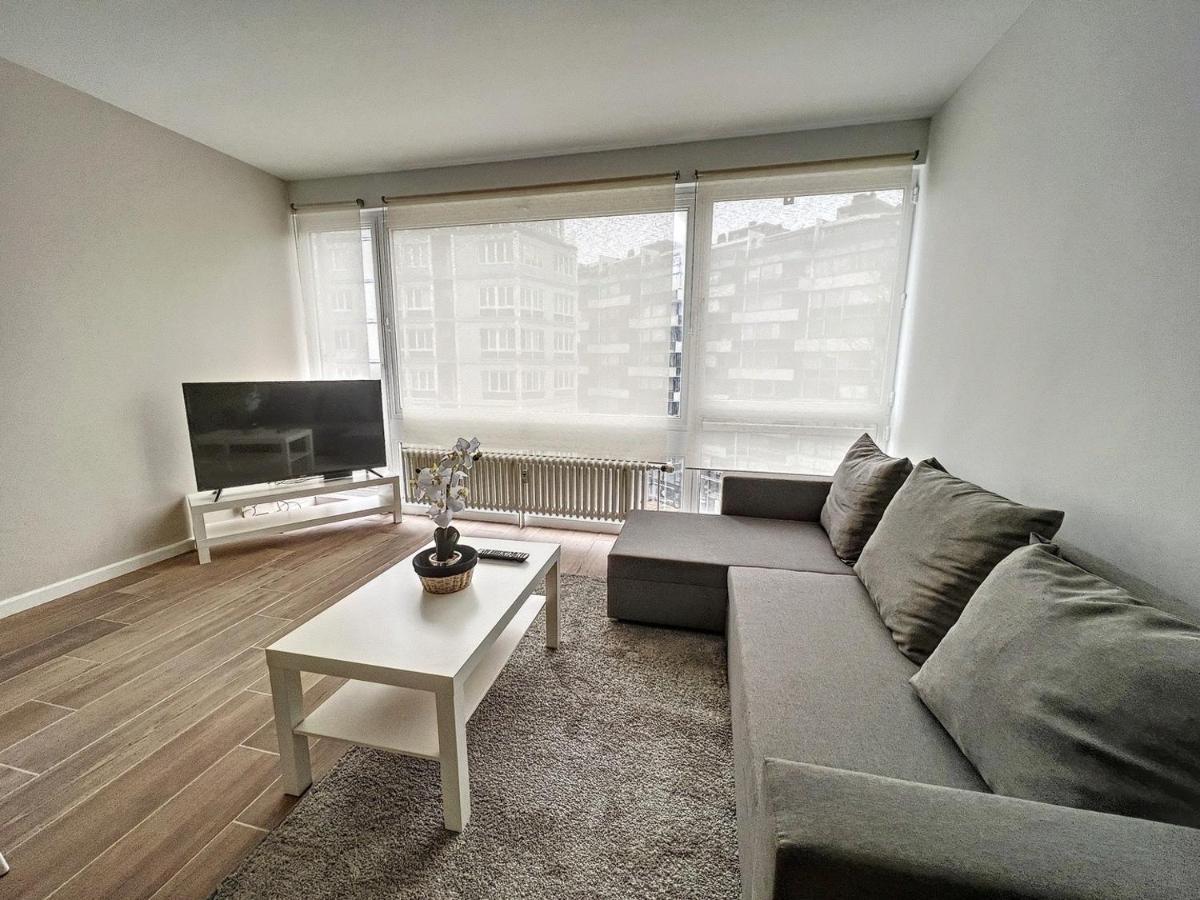 Tirou 5 Centre - Gare - Aeroport Apartment Charleroi Exterior photo